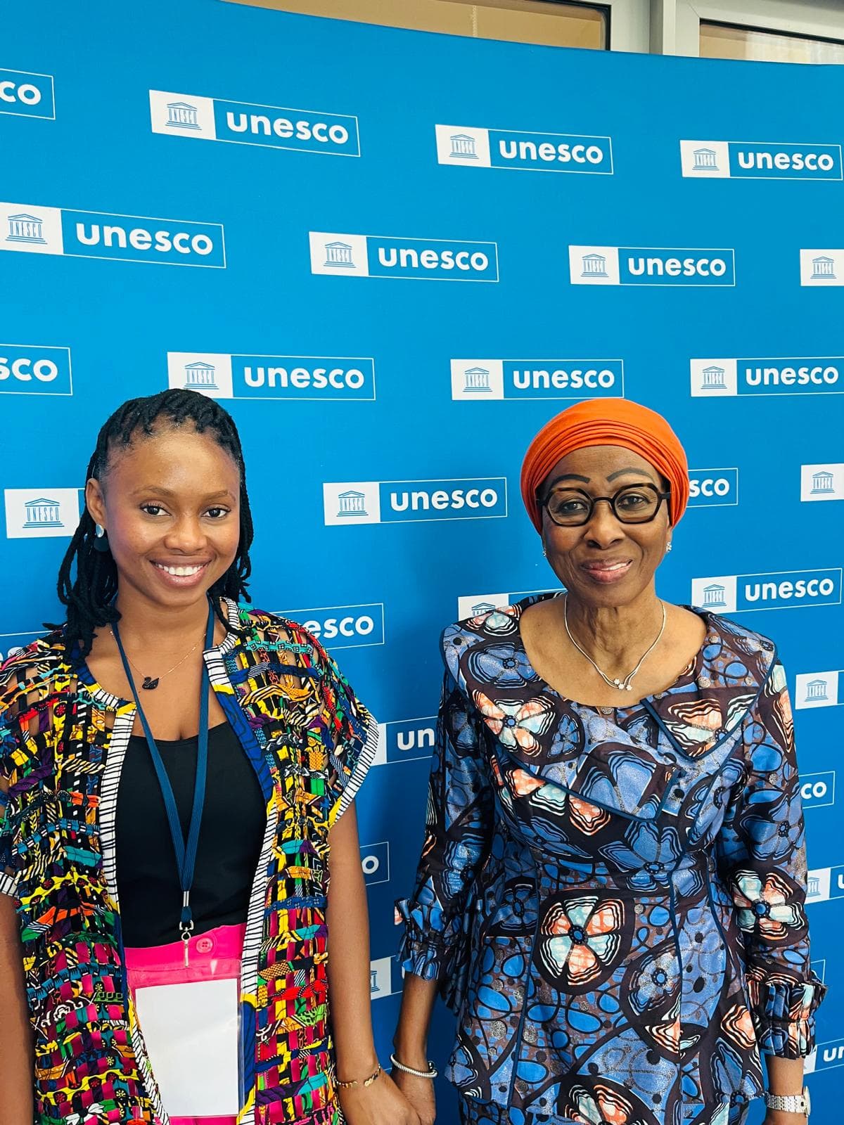 Avec Madame Ramata Ly Bakayoko, Ex-ministre de l'enseignement supérieur, Représentante permanente de la Côte d'Ivoire à l'UNESCO